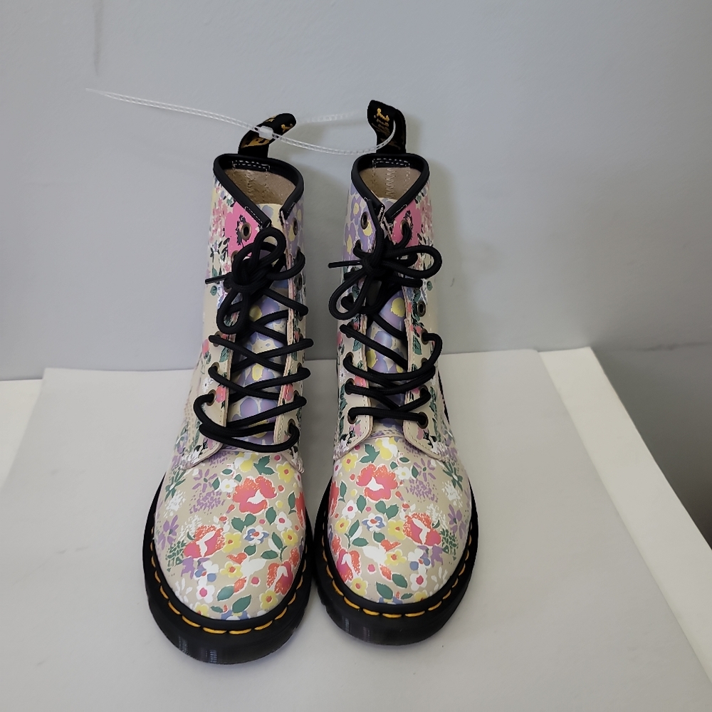 DR. MARTENS  SINCLAIR FLORAL MASH UP PLATFORM ANKLE BOOTS - Picture 10 of 15